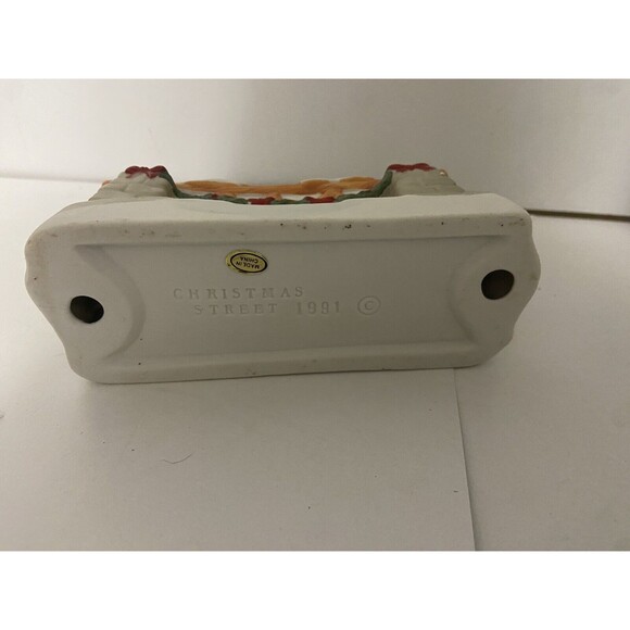 1991 Skater's Pond House of Lloyd Christmas Around the World #541750 Vintage - Picture 6 of 14